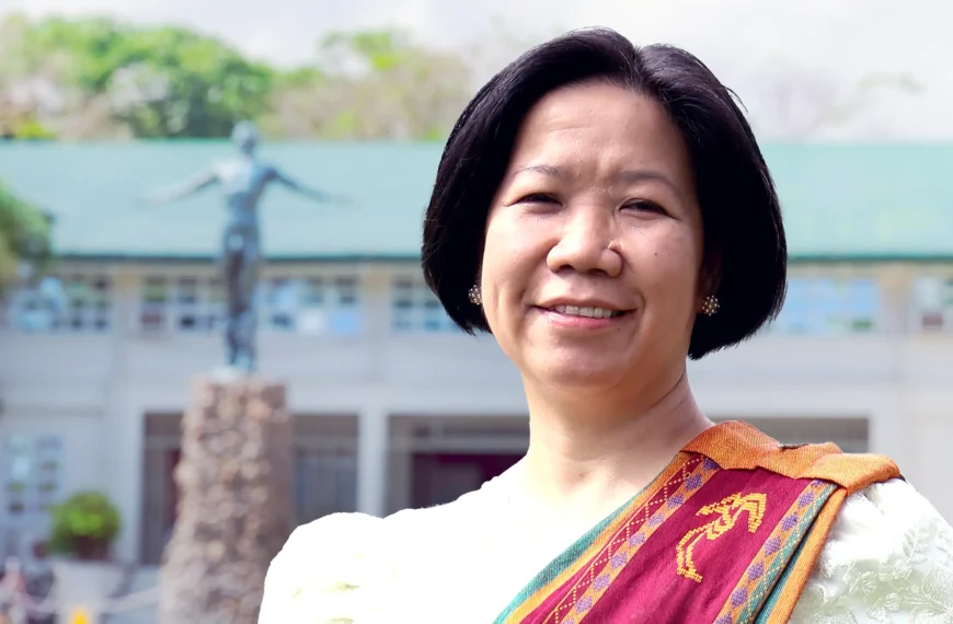 University Librarian gets award for advancing…